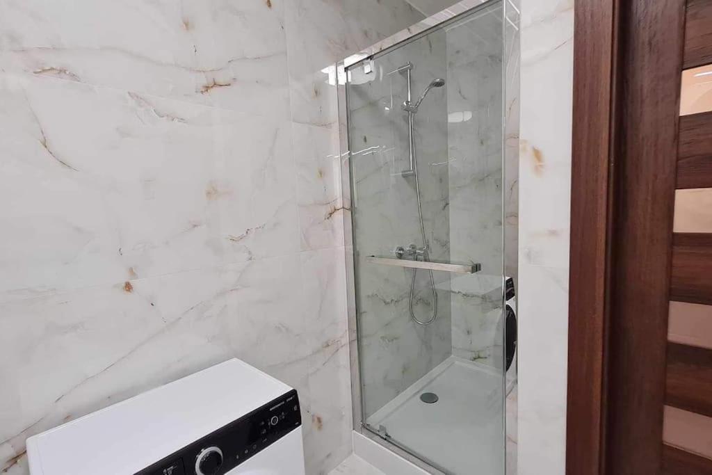 Апартаменты Mily, Nowy, Luksusowy Apartament Пжемысл Экстерьер фото